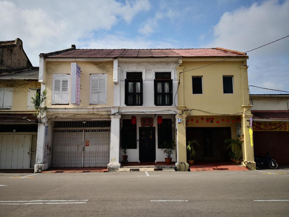 Colin'S Place Malacca Exterior photo